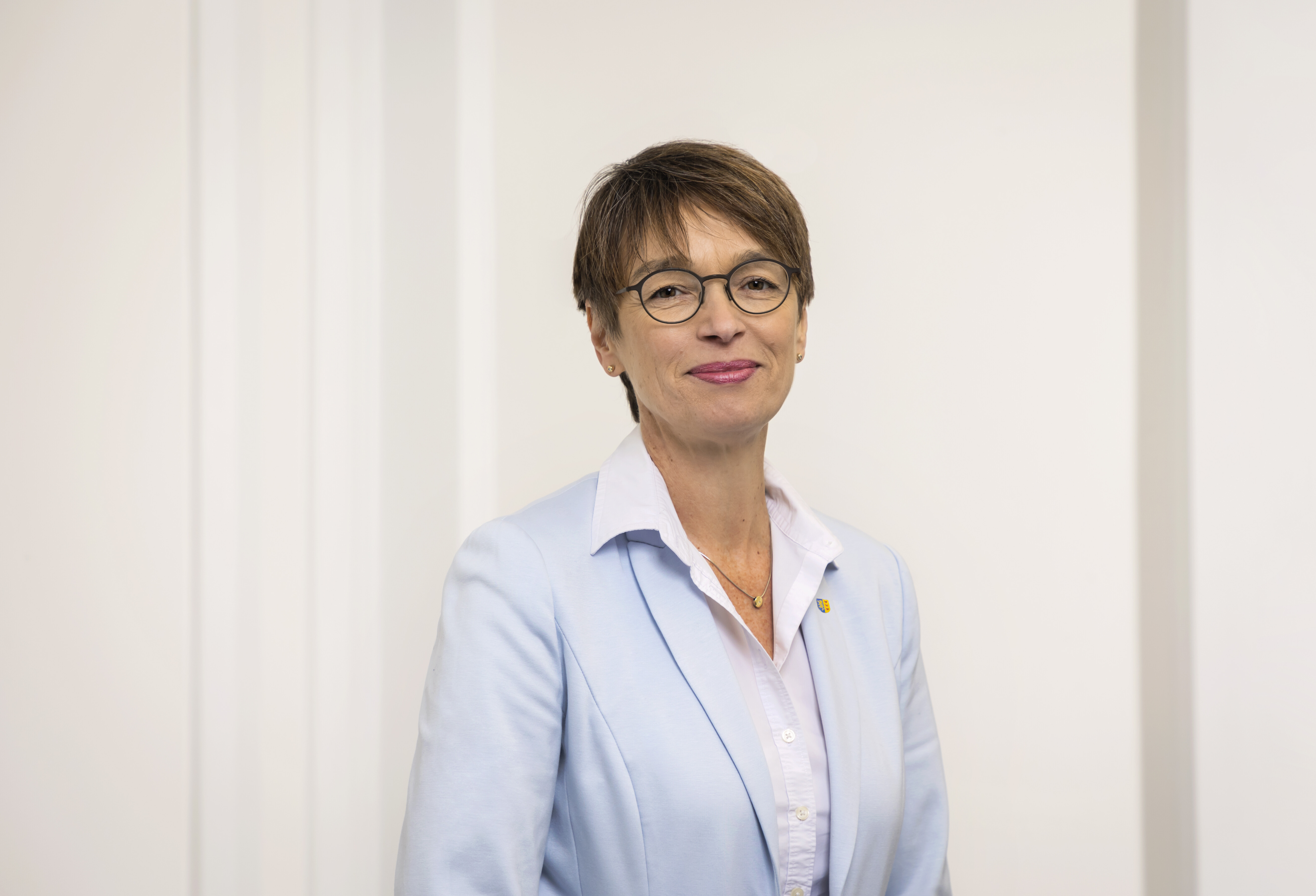 Yvonne Hobro leitet den Fachbereich Soziales.
